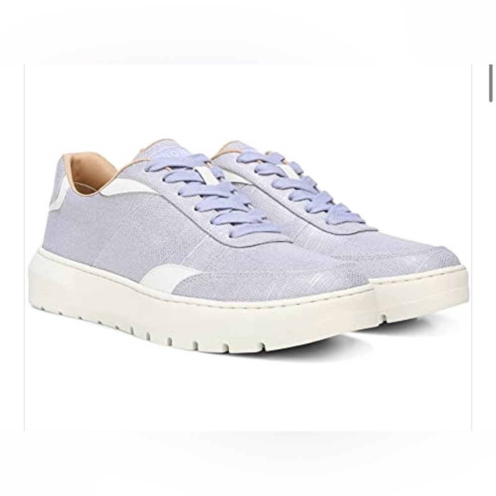 Women’s VIONIC Elsa lace up casual sneakers- Size 7